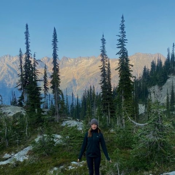 Meet your Posher, Zoë - Picture 1 of 1